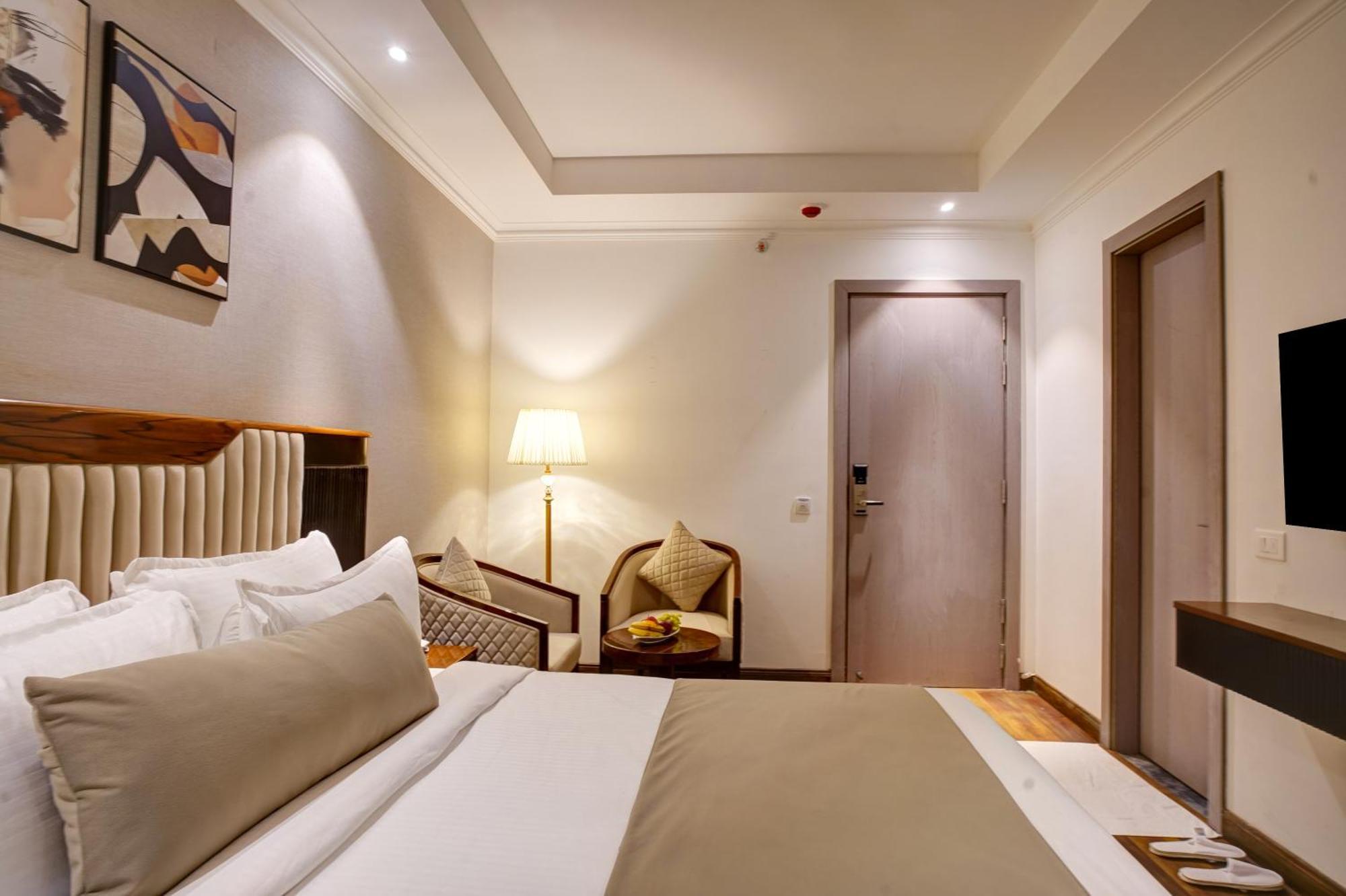 Hotel Iva Premium Delhi Airport With Airport Drop Nueva Delhi Exterior foto