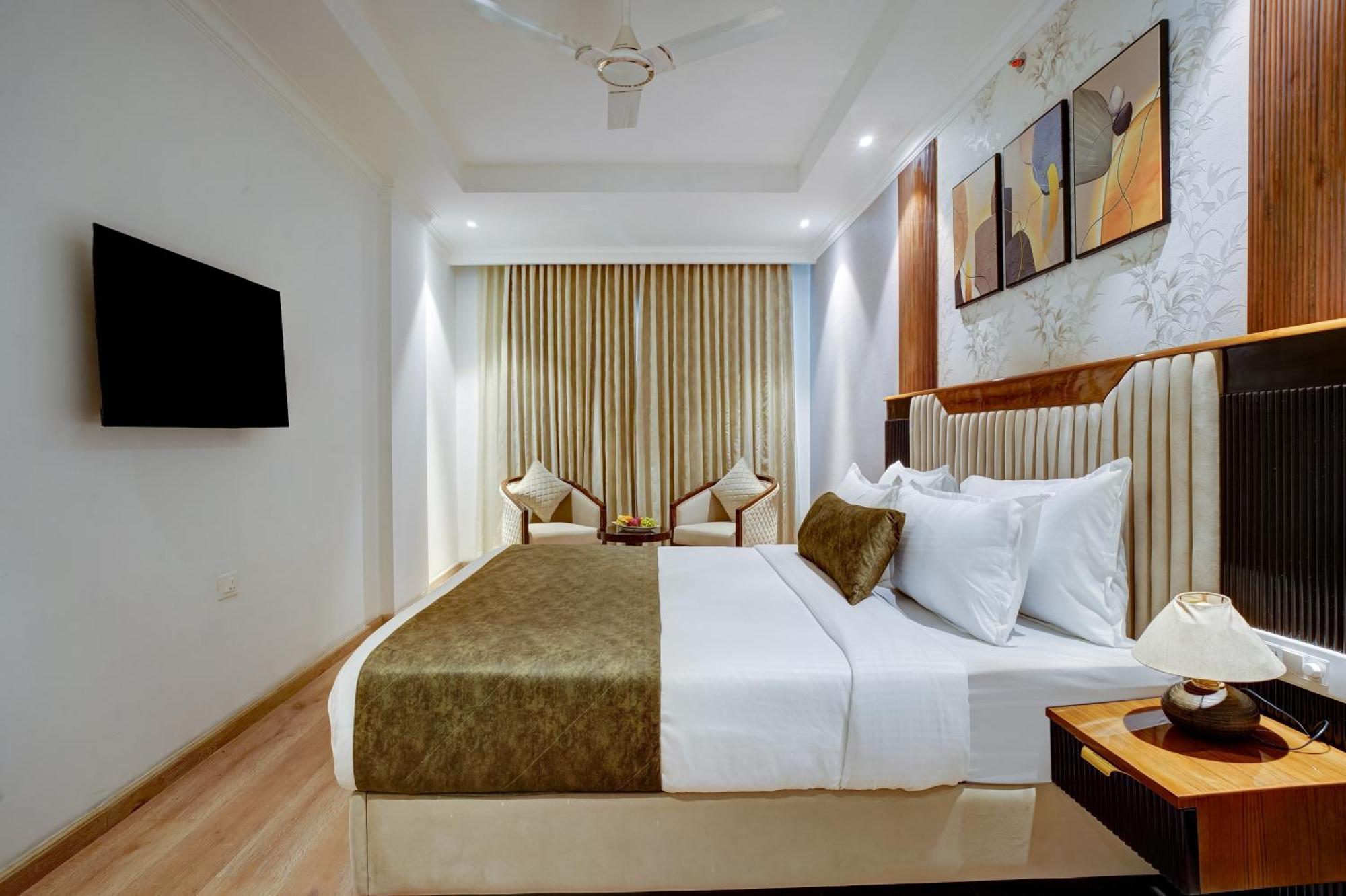 Hotel Iva Premium Delhi Airport With Airport Drop Nueva Delhi Exterior foto